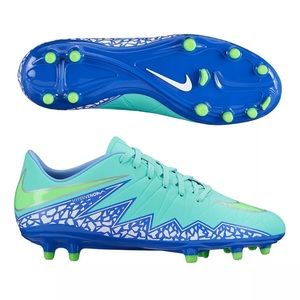 Nike Women’s Hypervenom Phelon 2 FF soccer cleats